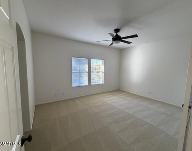 485 Bannister Way - Photo Thumbnail 15