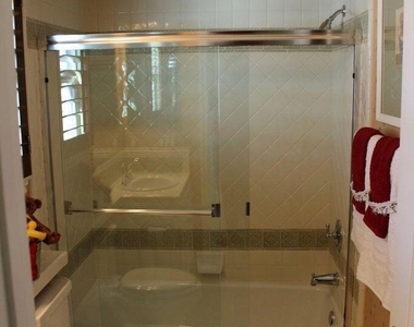 1555 Arroyo View Street - Photo Thumbnail 26