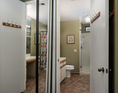 67640 Lagos Way - Photo Thumbnail 15