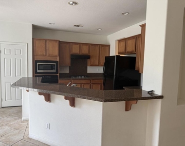 82423 Sardinia Road - Photo Thumbnail 16
