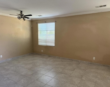 37480 Haweswater Road - Photo Thumbnail 2