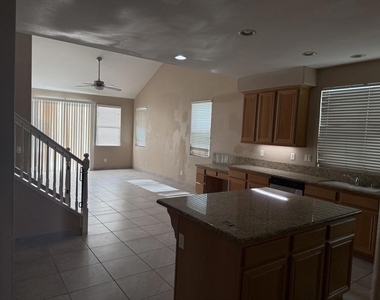 37480 Haweswater Road - Photo Thumbnail 3