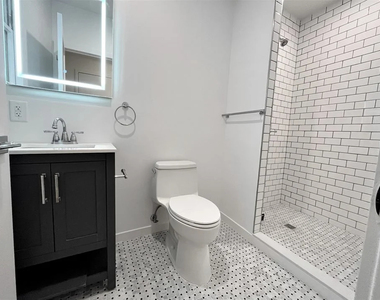  East 92nd Street - Photo Thumbnail 7