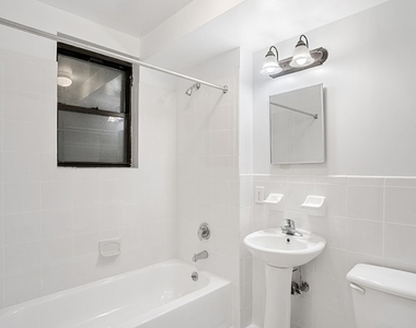 Parkville Avenue - Photo Thumbnail 8