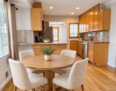 77 Vassar Lane - Photo Thumbnail 2