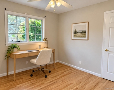 77 Vassar Lane - Photo Thumbnail 7