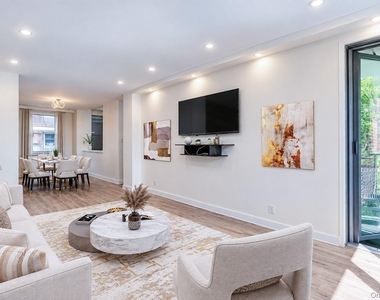 6125 97th Street - Photo Thumbnail 13