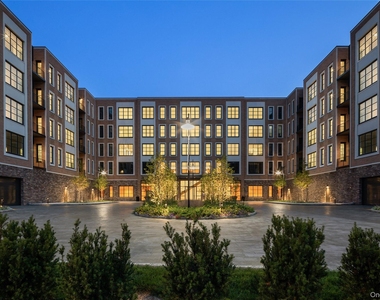 100 Garvies Point Road - Photo Thumbnail 5