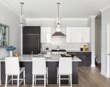 100 Garvies Point Road - Photo Thumbnail 1