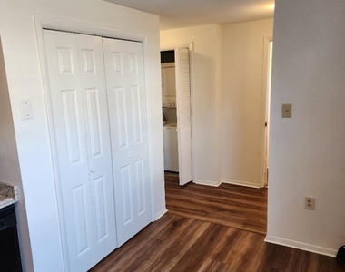 16 Harborhill Court - Photo Thumbnail 6