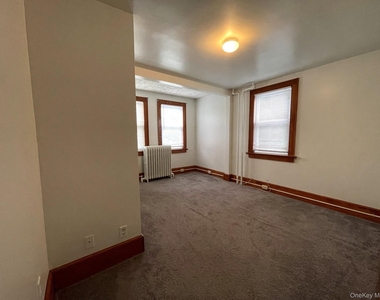 234 Husted Street - Photo Thumbnail 4