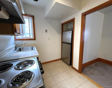 234 Husted Street - Photo Thumbnail 6