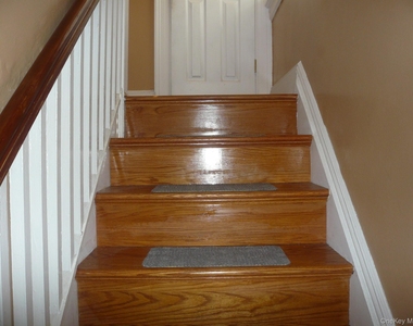 16932 144th Road - Photo Thumbnail 11