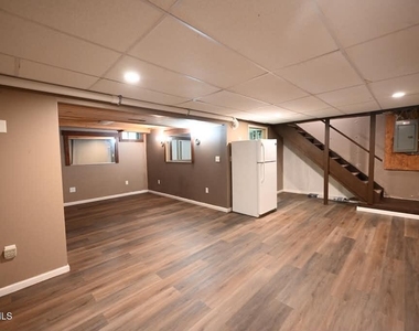 229 Middletown Road - Photo Thumbnail 16