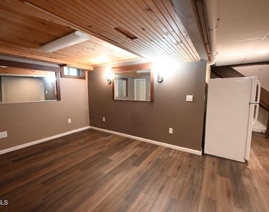 229 Middletown Road - Photo Thumbnail 17