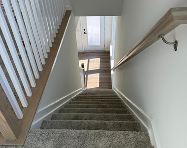 918 District Boulevard - Photo Thumbnail 7