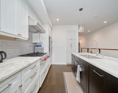 247 W 122nd Street - Photo Thumbnail 6