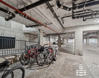 88 Linden Boulevard - Photo Thumbnail 11