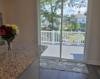 33 Oasis Avenue - Photo Thumbnail 27