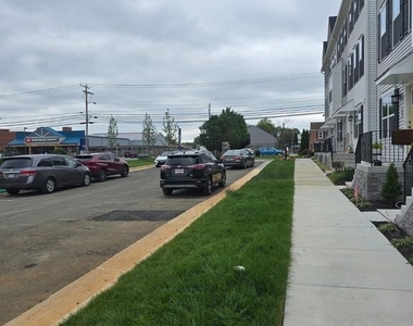 33 Oasis Avenue - Photo Thumbnail 26
