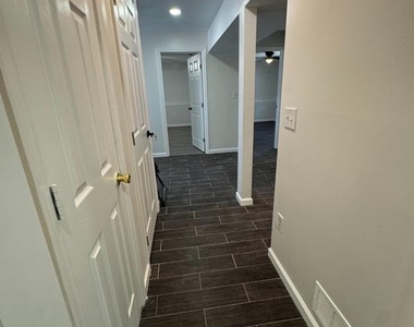 94 Longwood Drive - Photo Thumbnail 9
