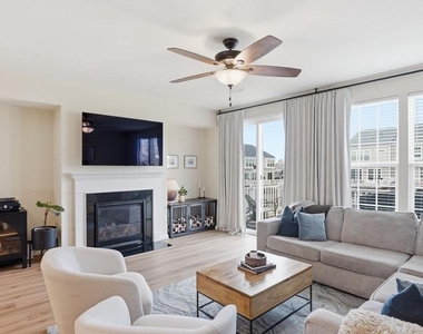 438 Boxelder Drive - Photo Thumbnail 19