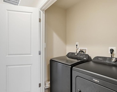 438 Boxelder Drive - Photo Thumbnail 26