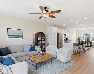 438 Boxelder Drive - Photo Thumbnail 3