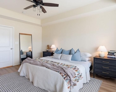 438 Boxelder Drive - Photo Thumbnail 14