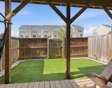 438 Boxelder Drive - Photo Thumbnail 34