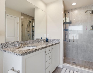 438 Boxelder Drive - Photo Thumbnail 18
