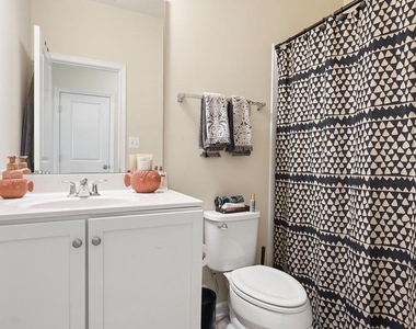 438 Boxelder Drive - Photo Thumbnail 33