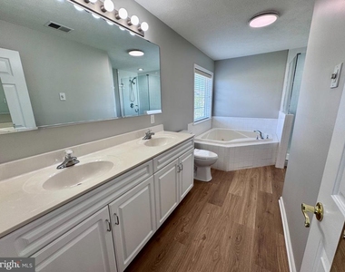 177 Olympic Drive - Photo Thumbnail 25