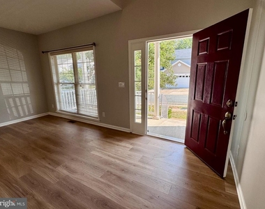177 Olympic Drive - Photo Thumbnail 5