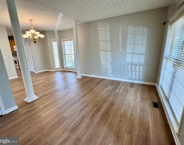 177 Olympic Drive - Photo Thumbnail 6
