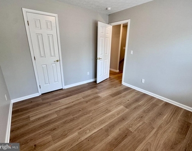 177 Olympic Drive - Photo Thumbnail 29