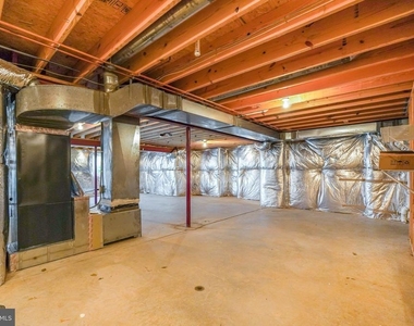 10700 Chancellorsville Drive - Photo Thumbnail 41