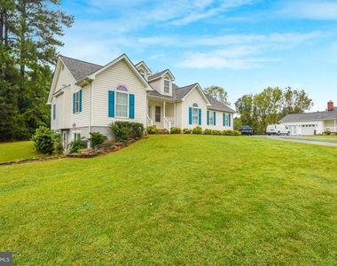 10700 Chancellorsville Drive - Photo Thumbnail 3