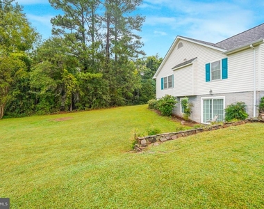 10700 Chancellorsville Drive - Photo Thumbnail 4