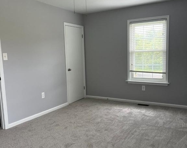3422 Tendril Court - Photo Thumbnail 7