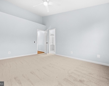 16880 Jed Forest Lane - Photo Thumbnail 19