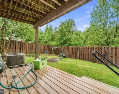 16880 Jed Forest Lane - Photo Thumbnail 22