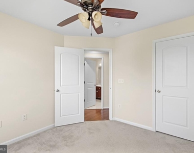 1443 Occoquan Heights Court - Photo Thumbnail 24
