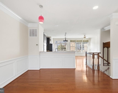 1443 Occoquan Heights Court - Photo Thumbnail 6