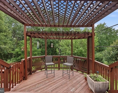 9255 Bowers Brook Place - Photo Thumbnail 41