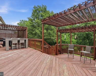9255 Bowers Brook Place - Photo Thumbnail 40