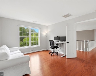 9255 Bowers Brook Place - Photo Thumbnail 23