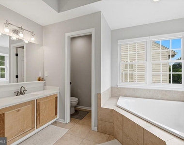 9255 Bowers Brook Place - Photo Thumbnail 27