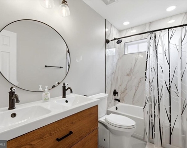 9255 Bowers Brook Place - Photo Thumbnail 32