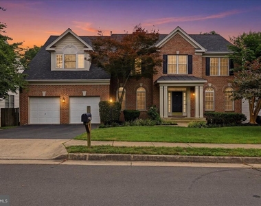 9255 Bowers Brook Place - Photo Thumbnail 44